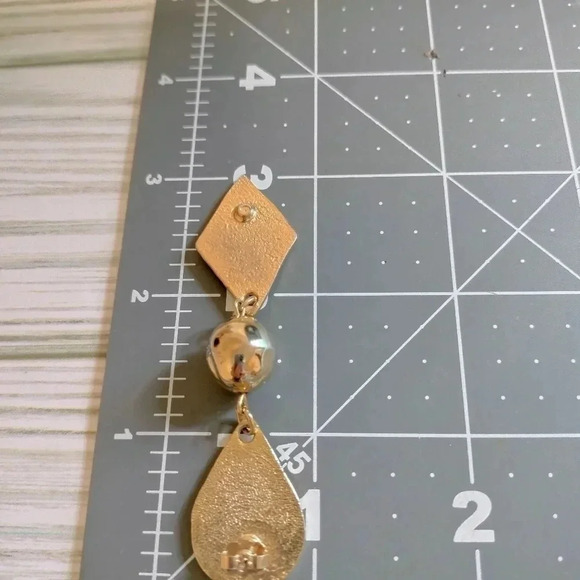 Gold tone Three Tier Post Earrings with Geometric Embossed Details - Picture 4 of 4